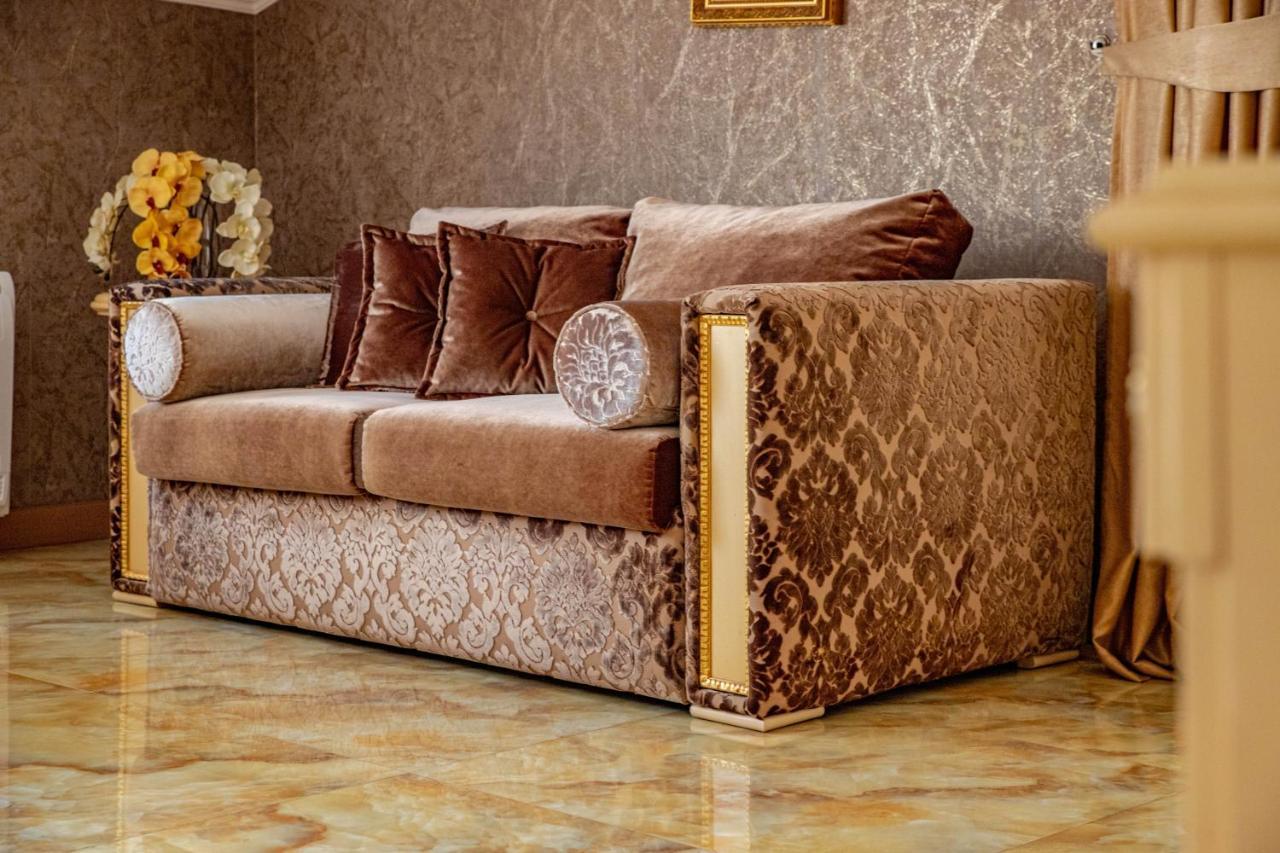 Luxury Apartment Rich 2 ヴェリングラード エクステリア 写真